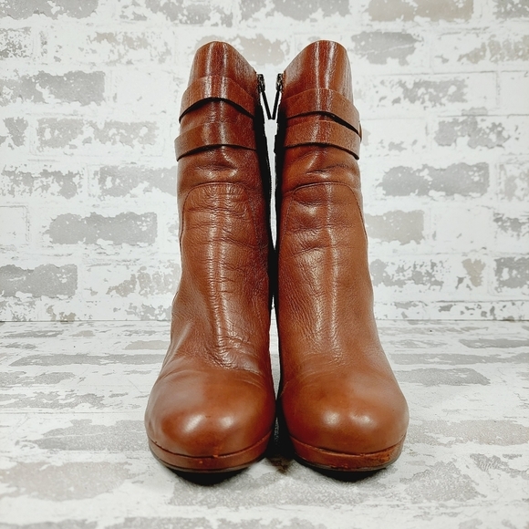 Bandolino Chestnut Leather Ankle Booties - Picture 3 of 15